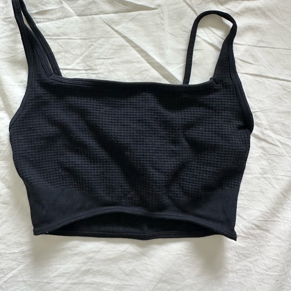 NEVER WORN!! Gymshark black cropped tank